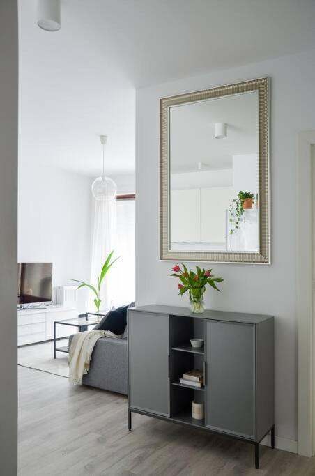 Platinum Jaglana Apartment - Wyspa Spichrzow 格但斯克 外观 照片