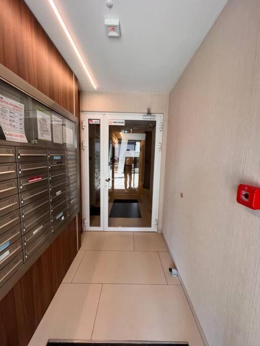 Platinum Jaglana Apartment - Wyspa Spichrzow 格但斯克 外观 照片